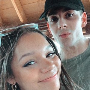 Meet your Posher, Joseph